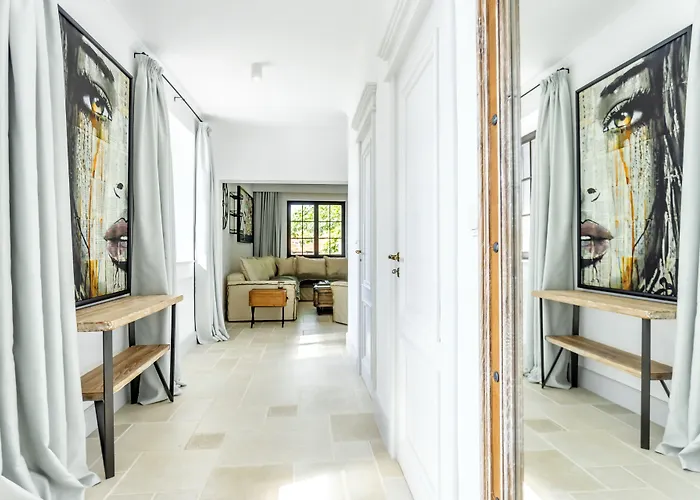 Castro Mesembria Boutique 호텔 네세부르