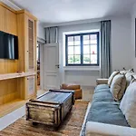 Castro Mesembria Boutique Hotel