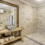Castro Mesembria Boutique Hotel