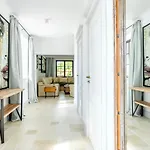Castro Mesembria Boutique Nesebar