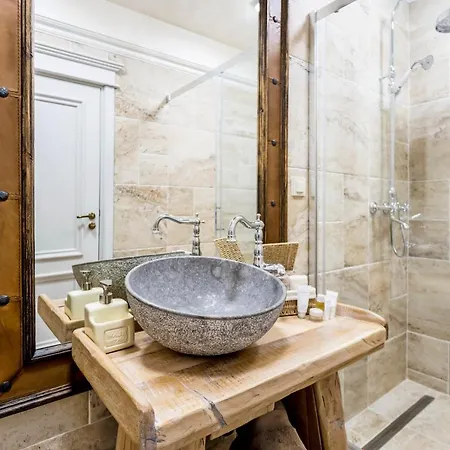 Castro Mesembria Boutique Misivri