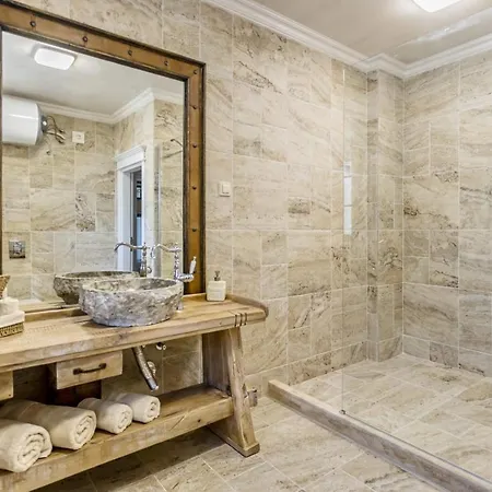 Castro Mesembria Boutique Otel