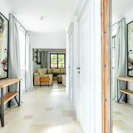 Castro Mesembria Boutique Misivri