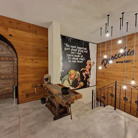 Castro Mesembria Boutique מלון נסבר