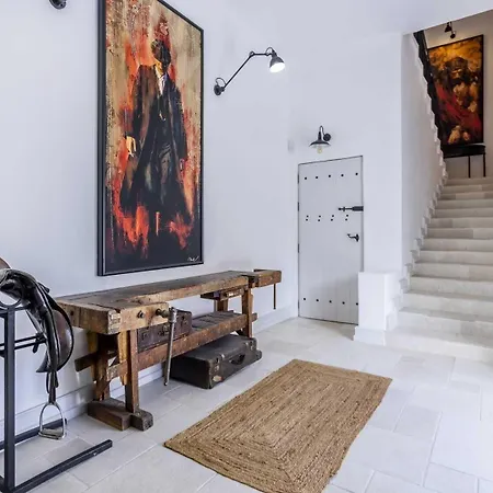 Castro Mesembria Boutique * נסבר