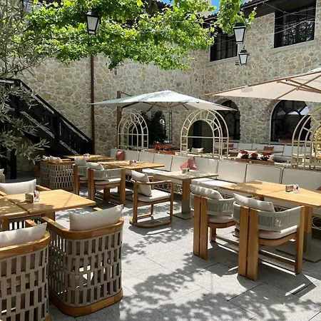Castro Mesembria Boutique * נסבר
