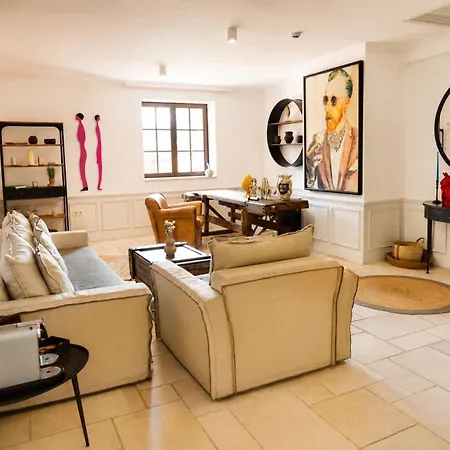 Castro Mesembria Boutique * נסבר