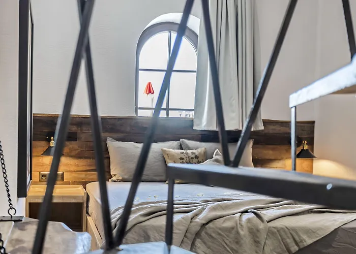 Castro Mesembria Boutique Nesebar